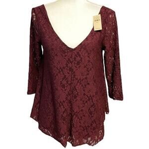NWT American Eagle V-Neck 3/4 Whimsygoth Sleeve Maroon Lace Lined Blouse Small
